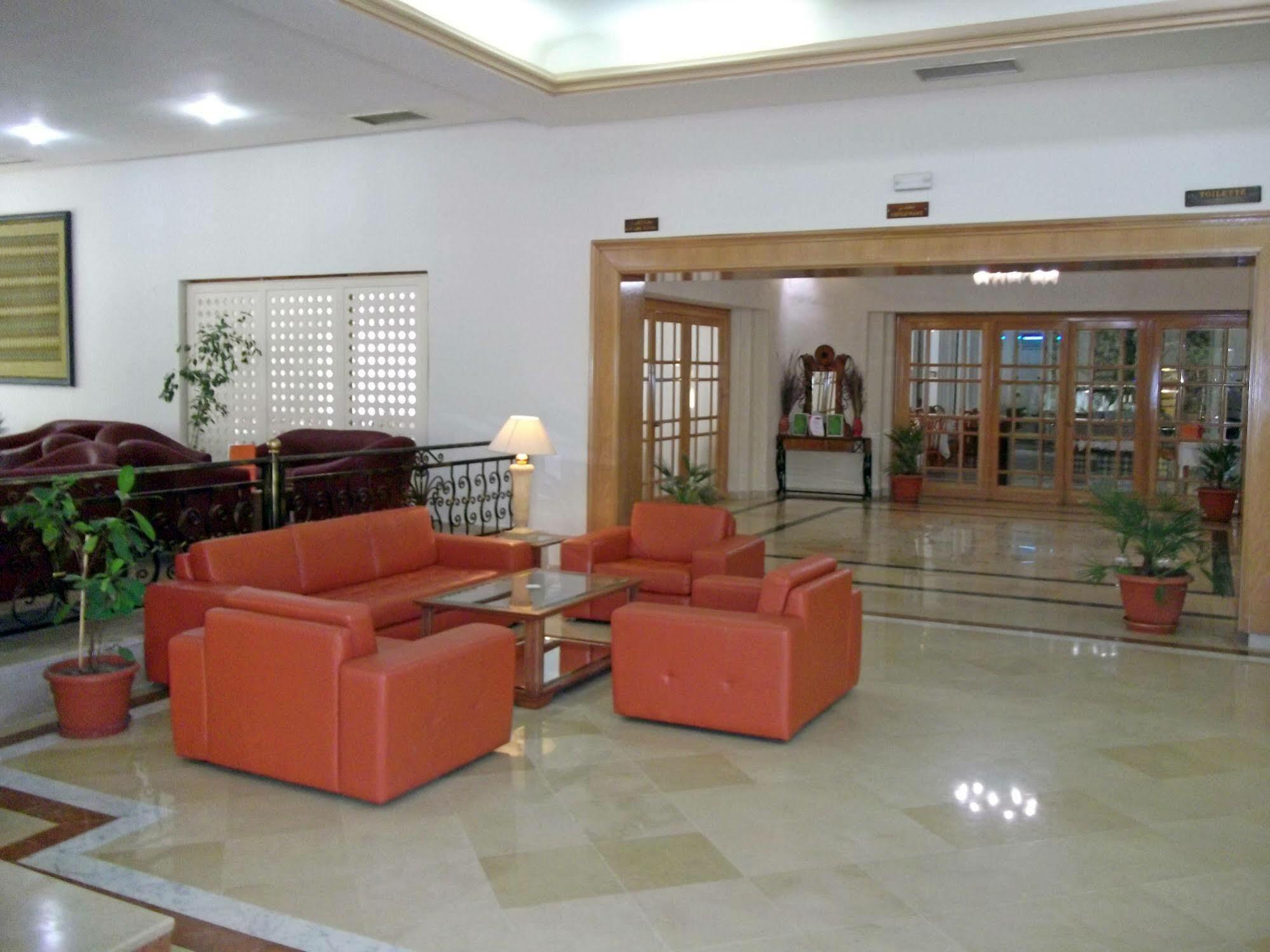 فندق Sun Palm دوز المظهر الخارجي الصورة