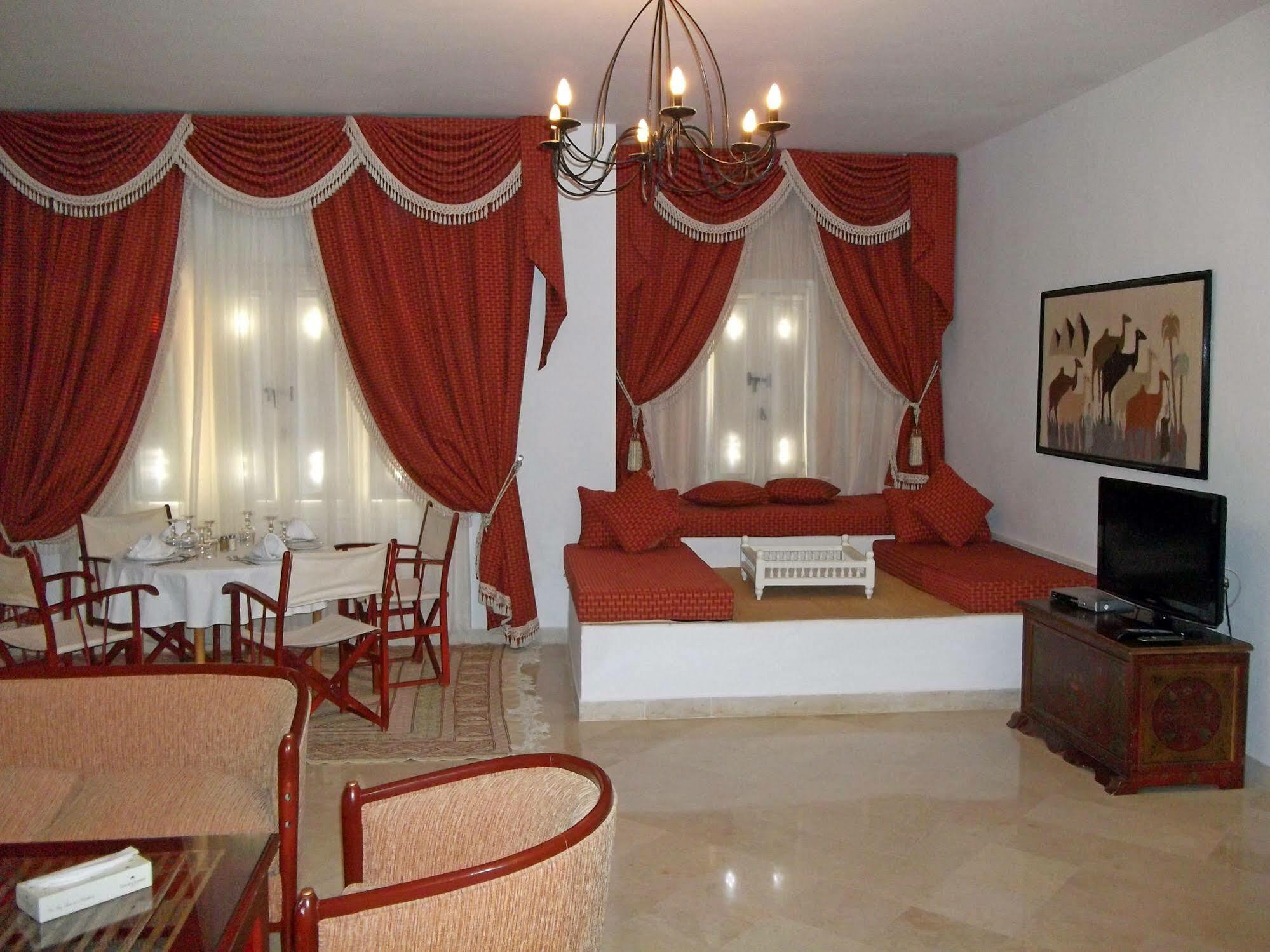 فندق Sun Palm دوز المظهر الخارجي الصورة